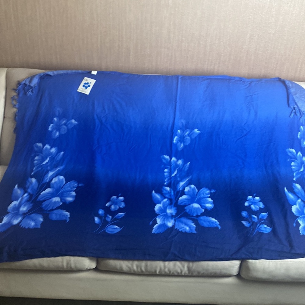 Long Saron - Picture 3 of 5